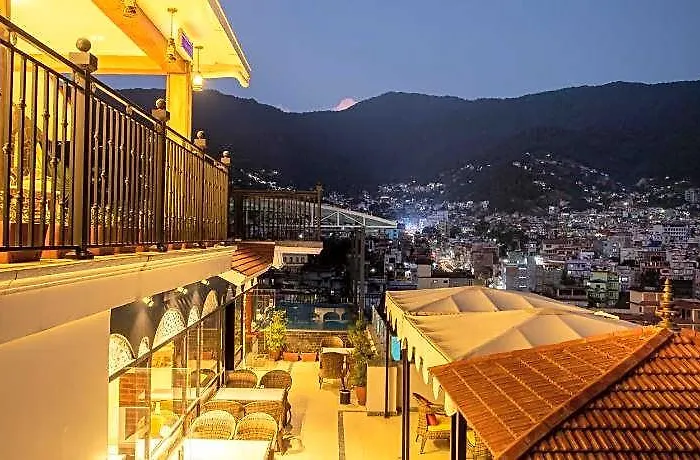 Pabera Heritage Boutique Hotel 5*